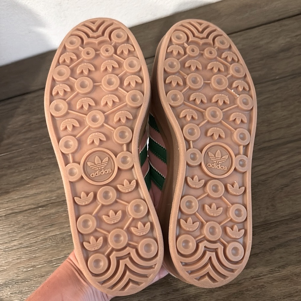 NWT [Adidas] Gazelle Bold Suede Sneakers Tennis Shoes Women’s 5.5 / Men’s 4.5 - Picture 15 of 16